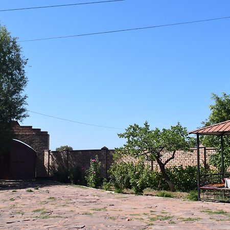 Taj Altyn Hotel Kaji-Say Exterior photo